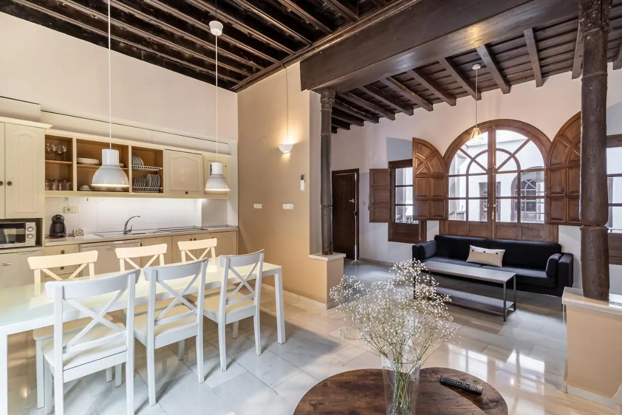 Bns Dauro Suites Granada Spain