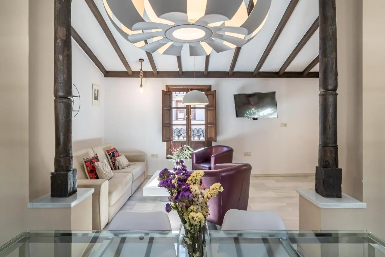 Bns Dauro Suites Granada